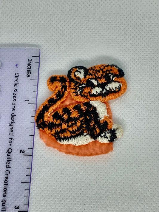 Vintage 70s Embroidered Lion Patch- Sew On