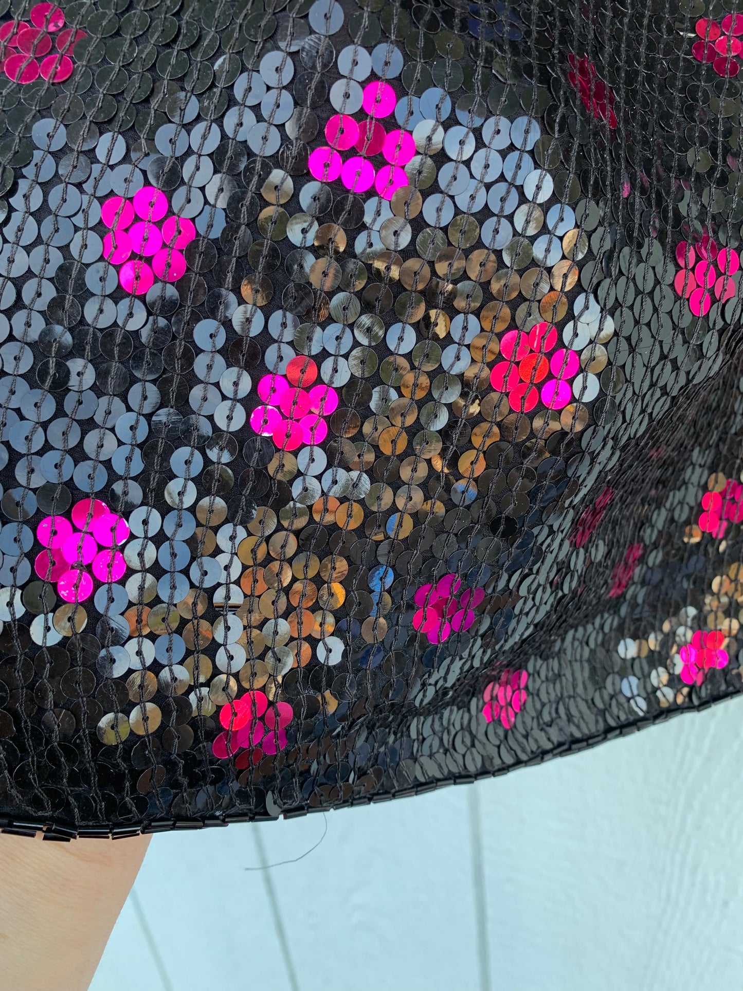 Vintage beaded sequin size Large top, NWT, crop top - black and fuchsia - Jean for Joseph Le Bon